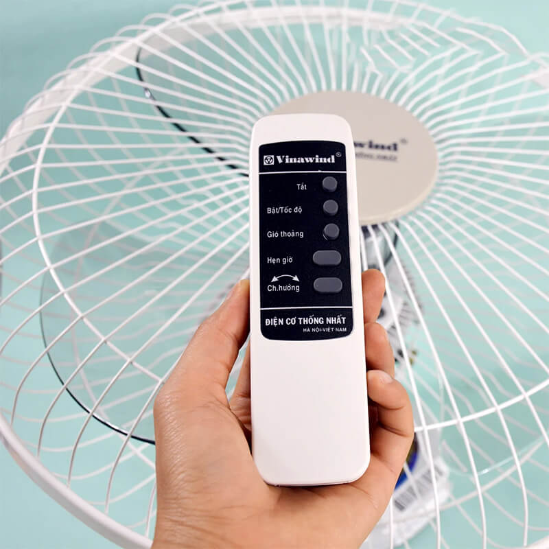 Điều khiển từ xa tiện lợi